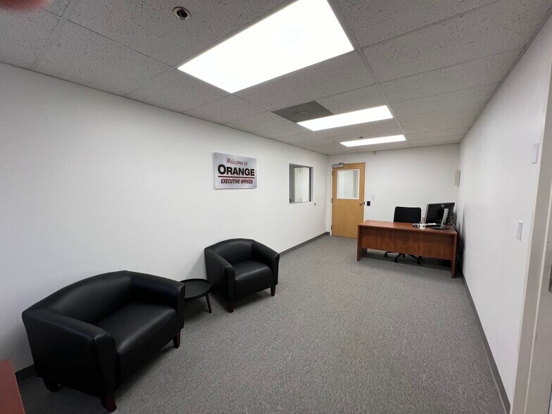 More Photos Of 45 Connair Rd, Orange Light Manufacturing For Lease