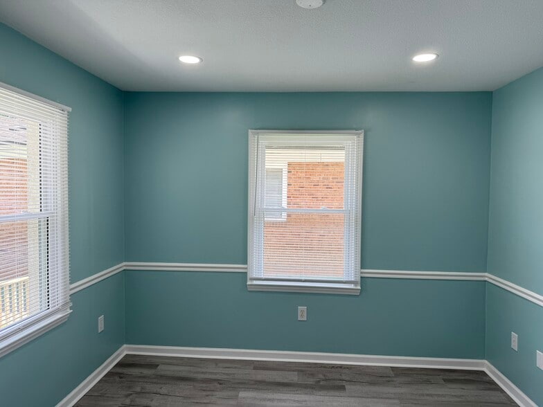 More Photos Of 3642 N NC 16 Business Hwy, Denver Office For Lease