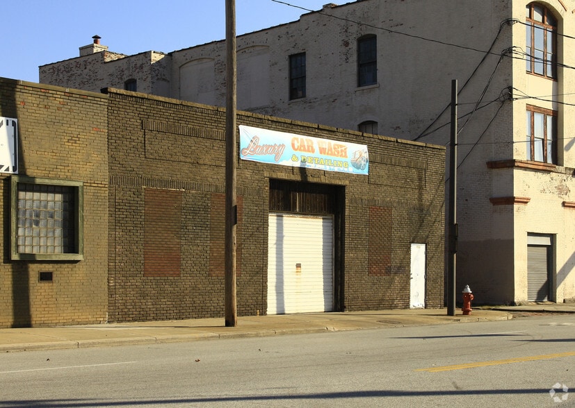 More Photos Of 2245 E 14th St, Cleveland Carwash For Lease