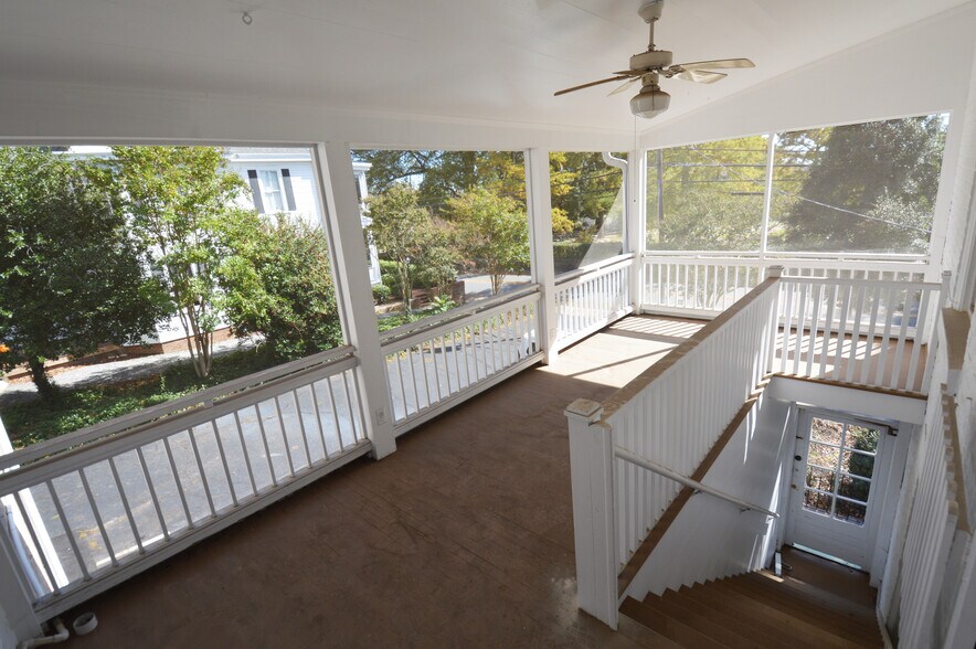 More Photos Of 235 S Church St, Winston-Salem Office For Lease