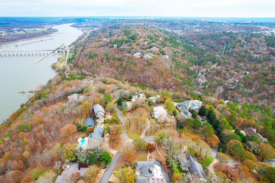 More Photos Of 3811 Foxcroft Rd, Little Rock Land For Sale