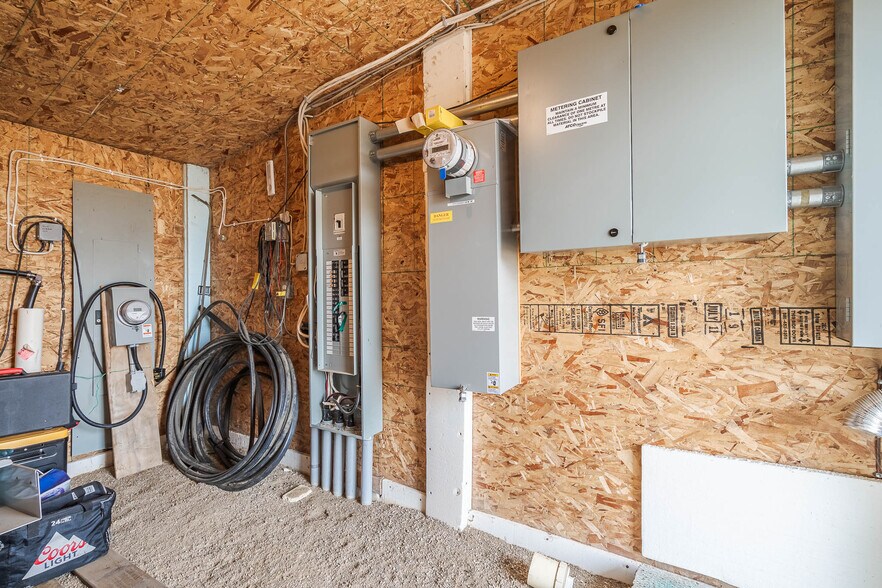 More Photos Of PT SE 10-50-2 W4, Blackfoot Trailer Camper Park For Sale