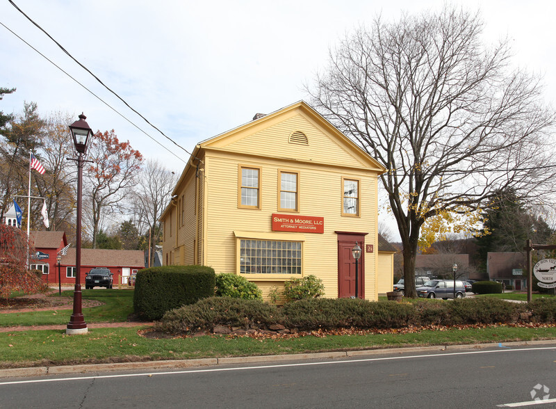 More Photos Of 24 E Main St, Avon Office For Lease