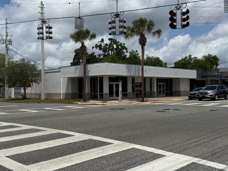 Primary Photo Of 1814 Edgewater Dr, Orlando Storefront For Lease