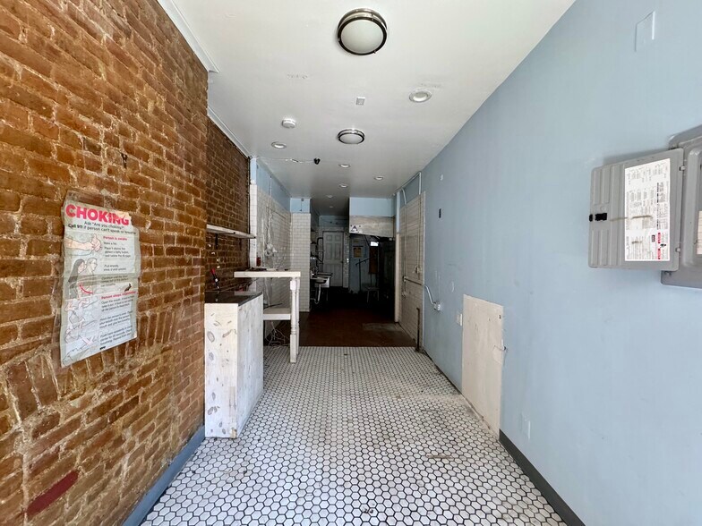 Primary Photo Of 393 Classon Ave, Brooklyn Storefront Retail Residential For Lease