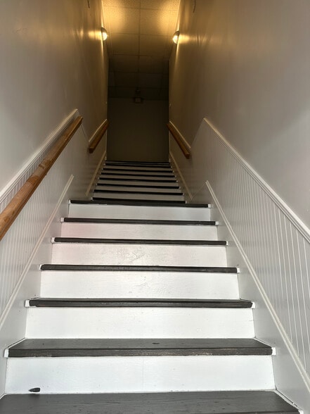 More Photos Of 110-118 Bull St, Savannah Storefront Retail Office For Lease