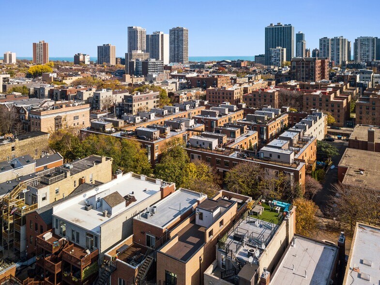 More Photos Of 1428 N Cleveland Ave, Chicago Hospitality For Sale