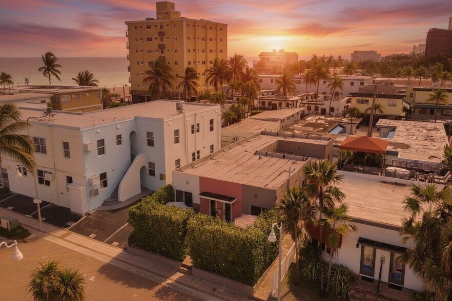 More Photos Of 322 Oklahoma St, Hollywood Multifamily For Sale