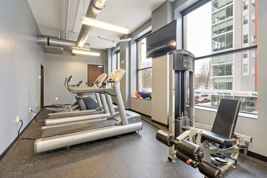 More Photos Of 241 N Pennsylvania St, Indianapolis Loft Creative Space For Sale