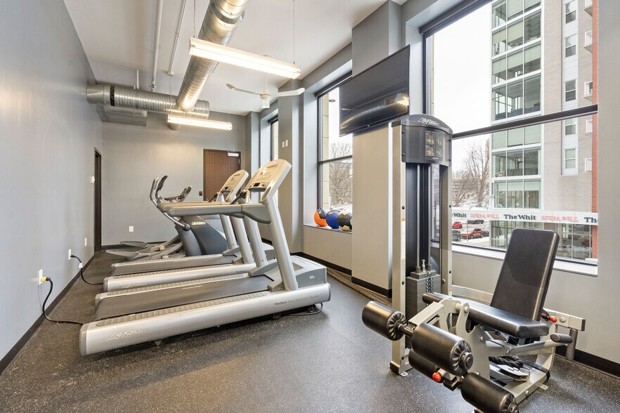 More Photos Of 241 N Pennsylvania St, Indianapolis Loft Creative Space For Sale