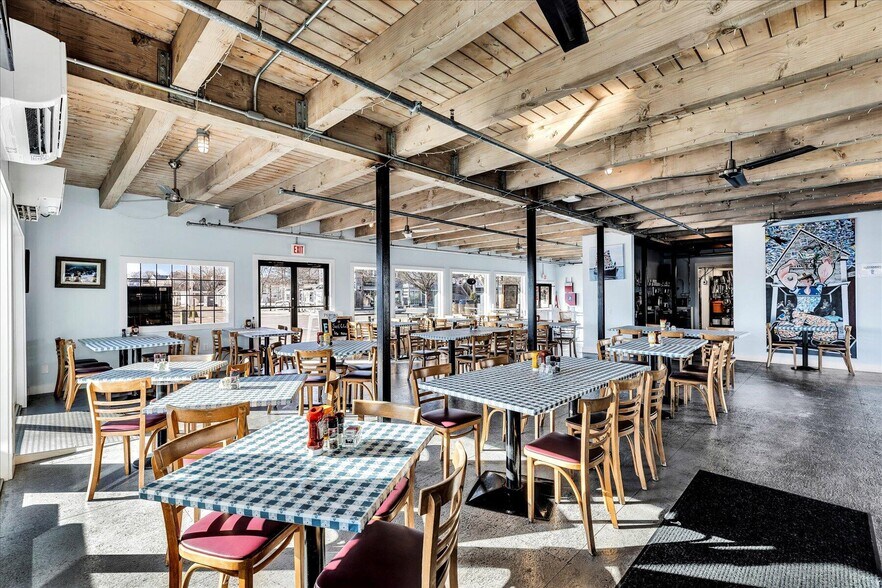 More Photos Of 317-319 Commercial St, Provincetown Restaurant For Lease