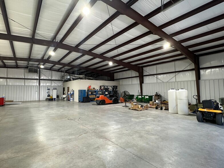 More Photos Of 6800 Main St, Oklahoma City Industrial For Lease