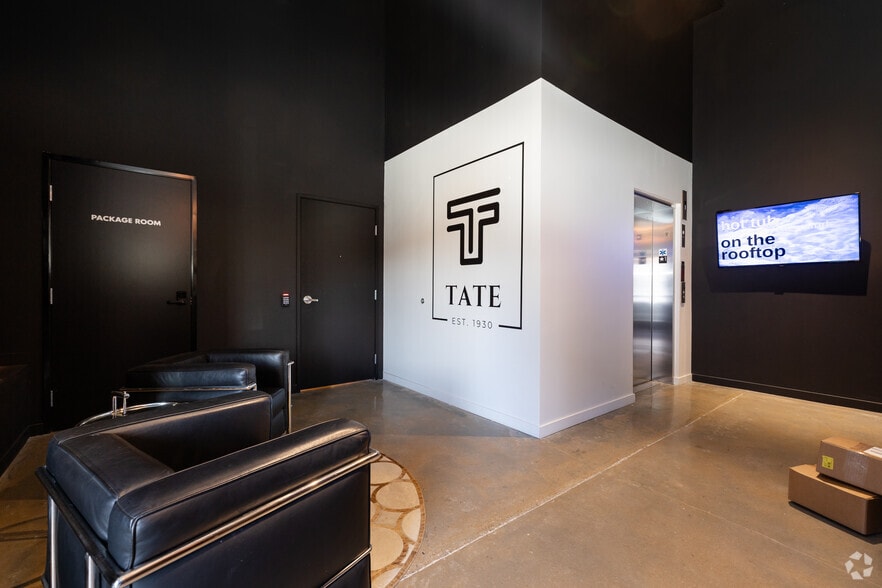 More Photos Of 3041-3043 Locust St, Saint Louis Apartments For Lease