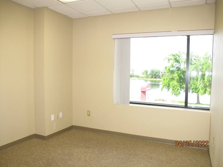 More Photos Of 4502 35th St, Orlando Office For Lease