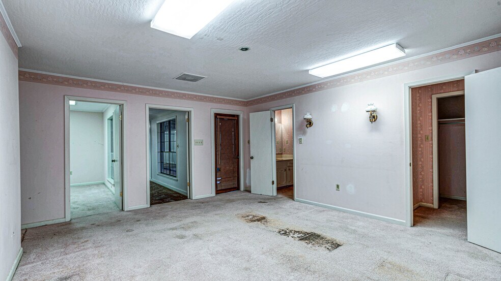More Photos Of 518 Old Richton Rd, Petal Office Residential For Sale