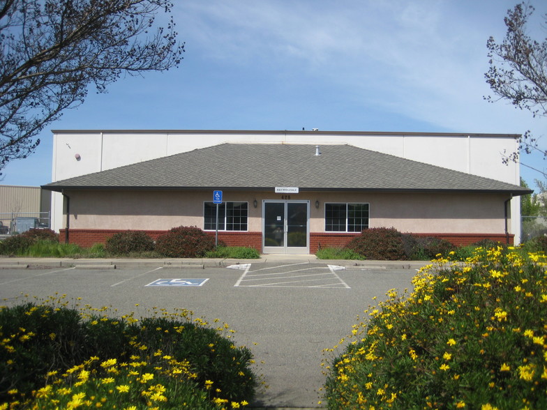 Primary Photo Of 425 Epley Dr, Yuba City Warehouse For Lease