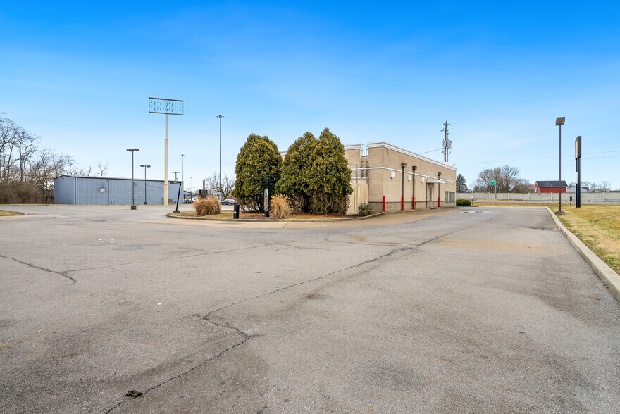 More Photos Of 4480 Alum Creek Dr, Columbus General Retail For Sale