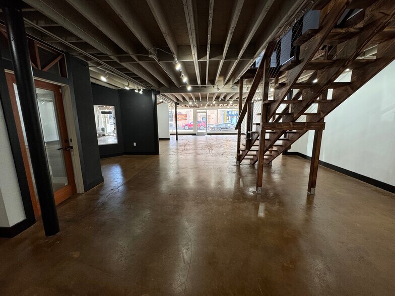 More Photos Of 810 Broadway, Seaside Storefront Retail Office For Sale