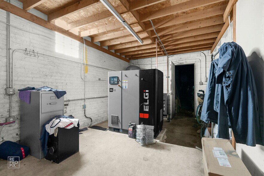 More Photos Of 1123 W Catalpa Ave, Chicago Industrial For Lease