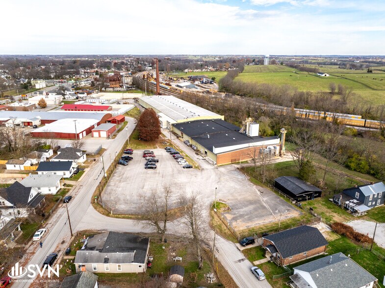 More Photos Of 1750 17th St, Paris Manufacturing For Sale