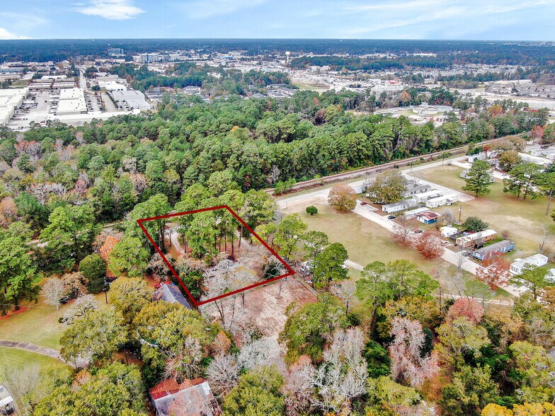 More Photos Of 29806 Lazy Ln, Spring Office Residential For Lease