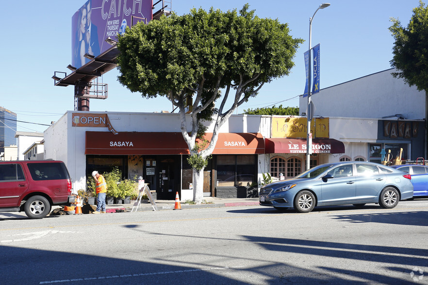 Primary Photo Of 11609-11613 Santa Monica Blvd, Los Angeles Restaurant For Lease