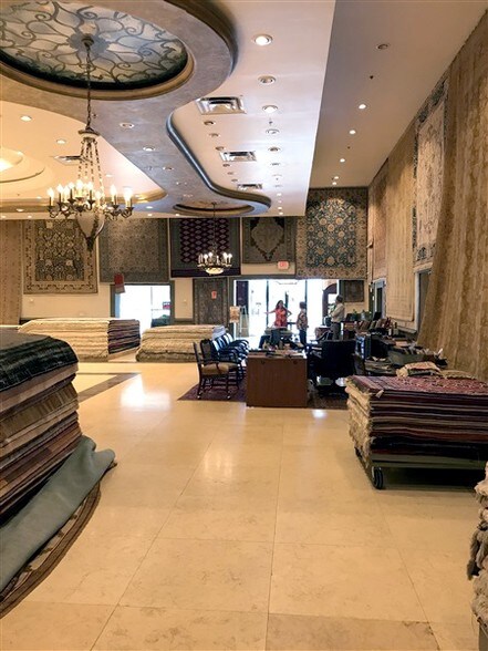 More Photos Of 1324 W Expressway 83, McAllen Freestanding For Sale