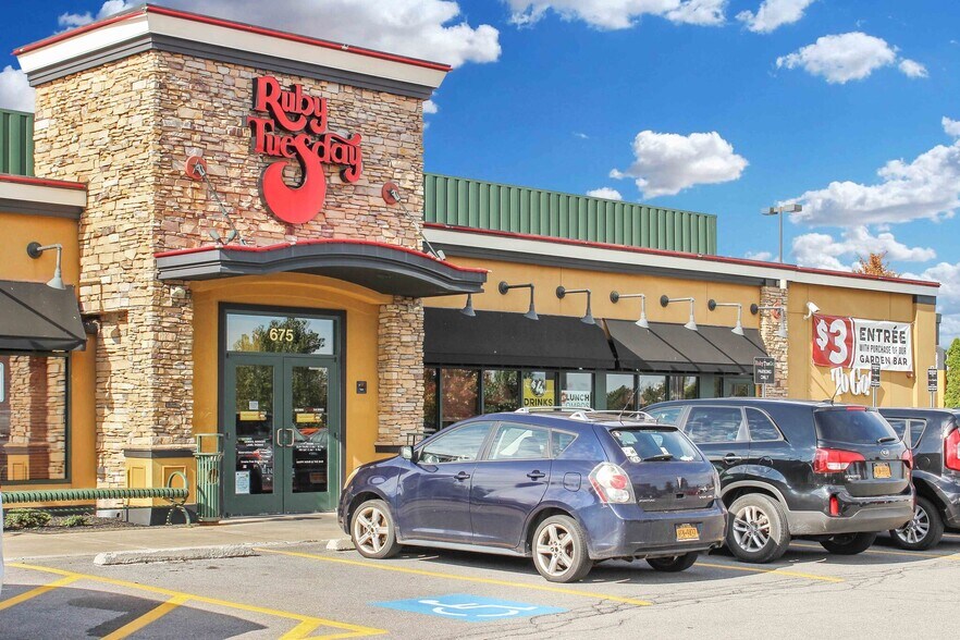 More Photos Of 221-231 Wade Rd Ext, Latham Unknown For Lease