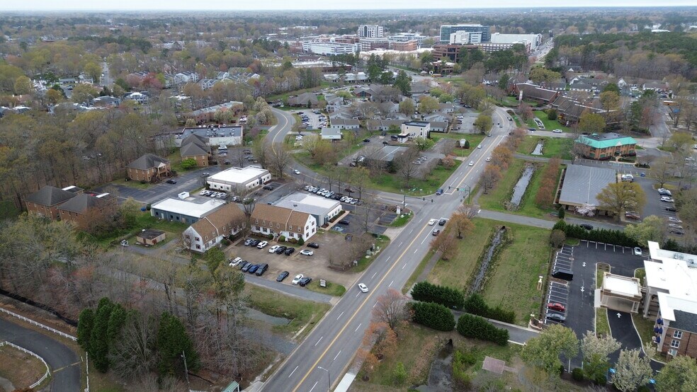 More Photos Of 744 Thimble Shoals Blvd, Newport News Medical For Sale