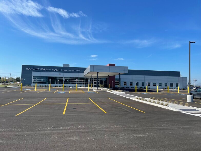 More Photos Of Lakeville & Shale rd, Geneseo Freestanding For Lease