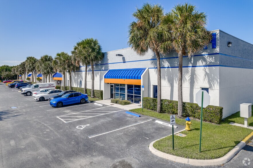 More Photos Of 6601 Lyons Rd, Coconut Creek Unknown For Lease