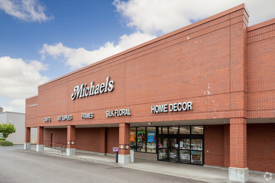 More Photos Of 11719-11731 NE Glenn Widing Dr, Portland Unknown For Lease