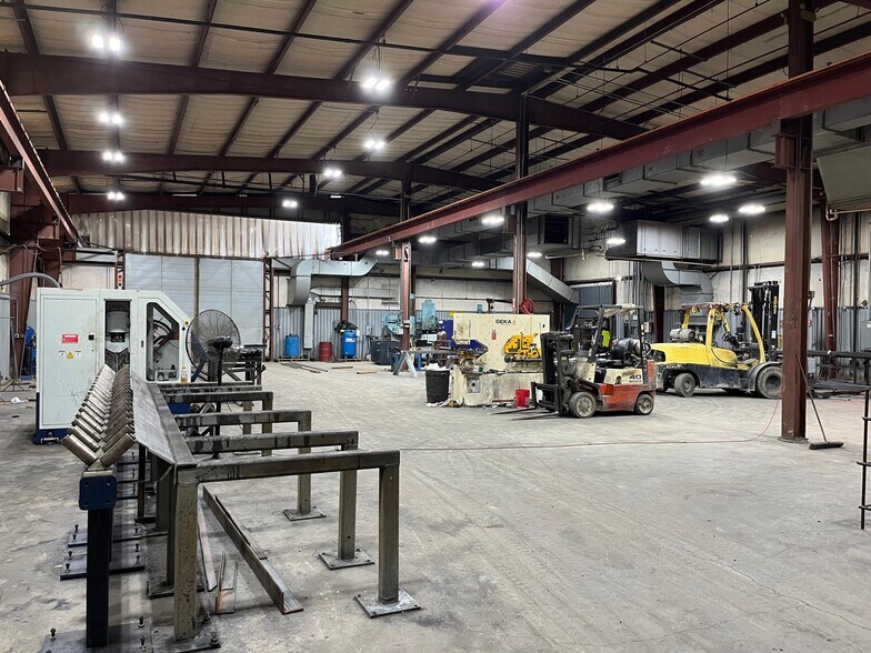 More Photos Of 119 Morris St, South Fulton Warehouse For Sale