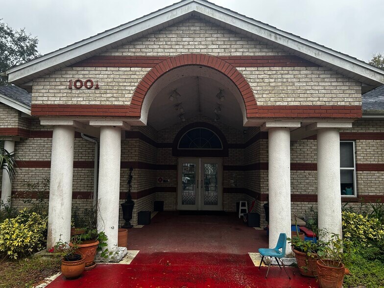 More Photos Of 1001 Greenwood Blvd, Lake Mary Daycare Center For Lease