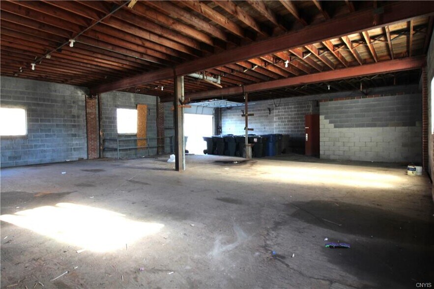 More Photos Of 41 Howard Ave, Binghamton Office Residential For Lease