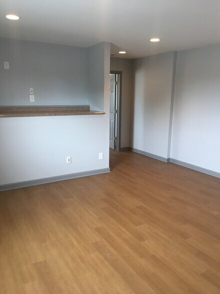 More Photos Of 1271 Harlem Rd, Buffalo Office For Lease