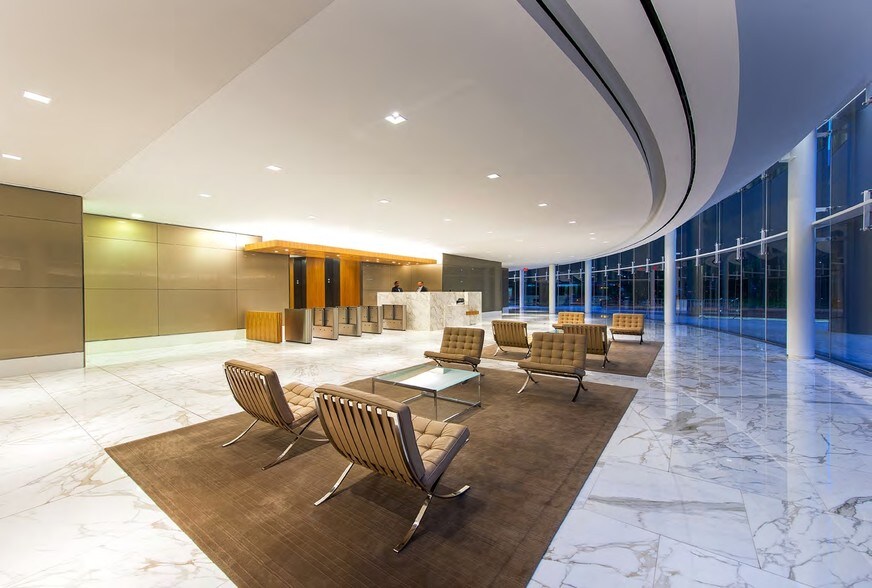 More Photos Of 1001 Louisiana St, Houston Office For Lease