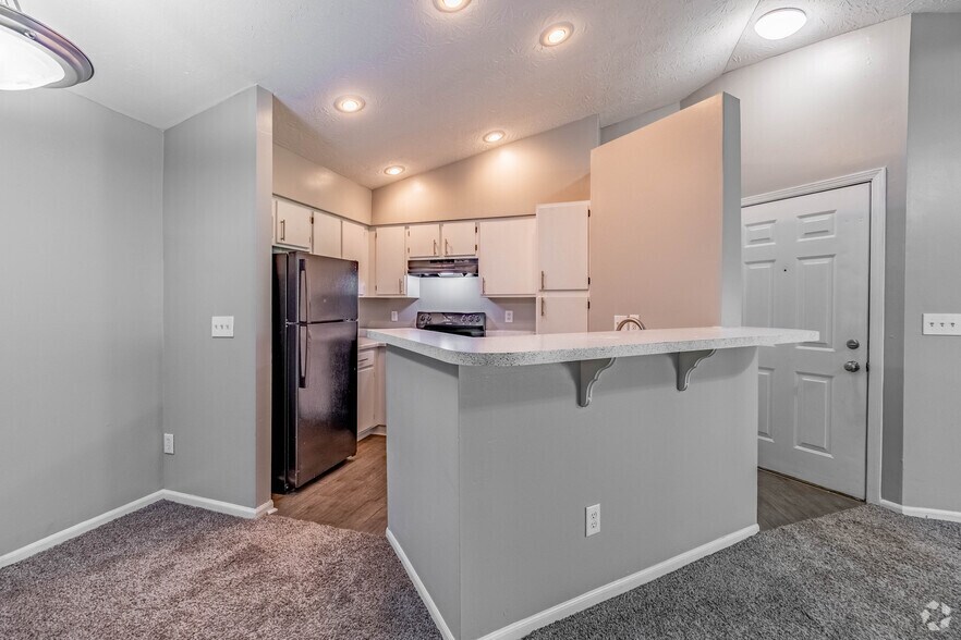 More Photos Of 100 River Rd, Lawrenceburg Apartments For Sale