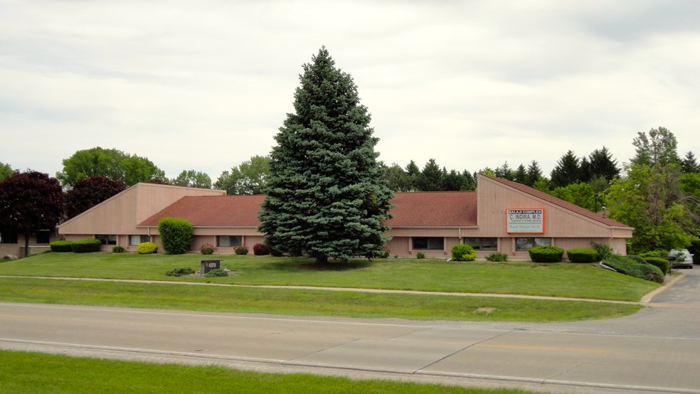 Primary Photo Of 4370 Fashion Square Blvd, Saginaw Medical For Sale