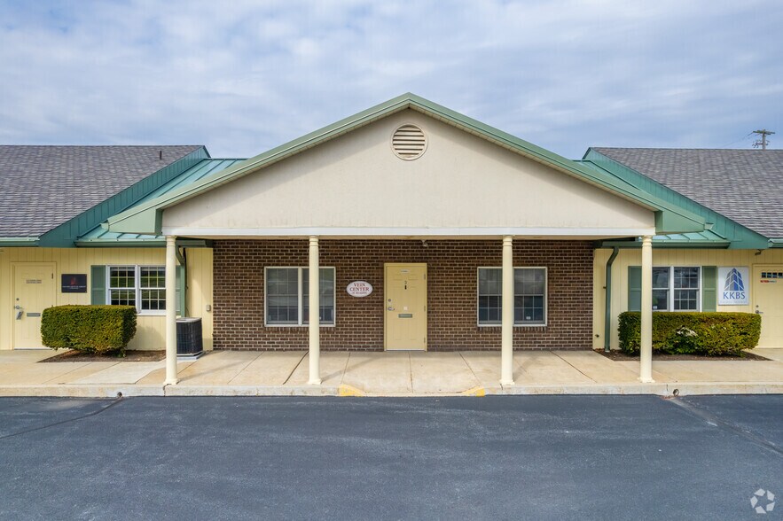 More Photos Of 320 Abington Dr, Wyomissing Medical For Lease