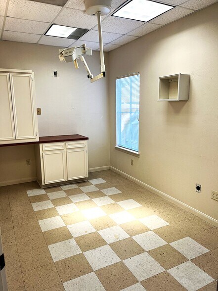 More Photos Of 22028 Highland Knolls Dr, Katy Medical For Sale