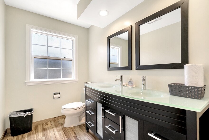 More Photos Of 10404 Foothill Blvd, Sylmar Land For Sale