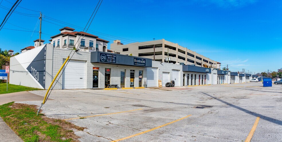 More Photos Of 11020 Katy Fwy, Houston Warehouse For Sale