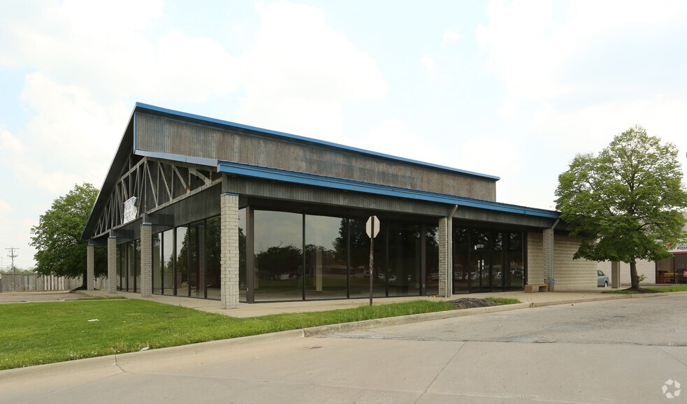 More Photos Of 2605-2777 Cleveland Ave, Columbus Unknown For Lease