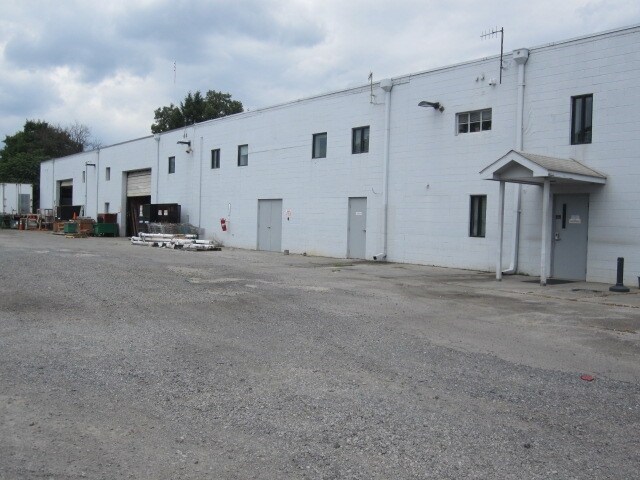More Photos Of 2708 Shenandoah Ave NW, Roanoke Warehouse For Sale