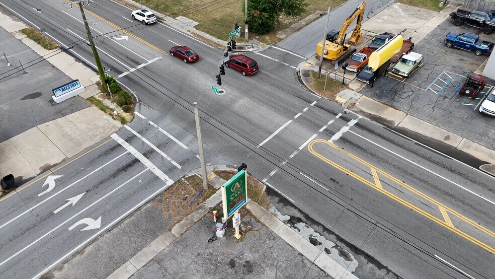 More Photos Of 2015 9th Ave, Pensacola Convenience Store For Sale