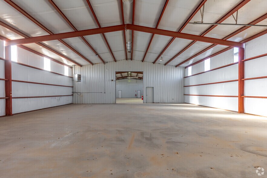 More Photos Of 3401 E State Highway 158, Midland Warehouse For Lease