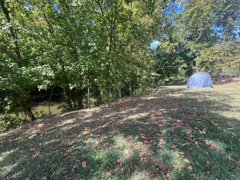 More Photos Of 462 Adams rd, Julian Trailer Camper Park For Sale