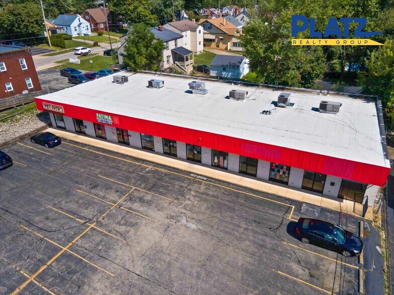 More Photos Of 4921-4927 Market St, Boardman Freestanding For Lease