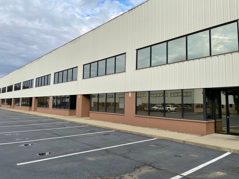 More Photos Of 1300 E US Highway 136, Pittsboro Unknown For Lease